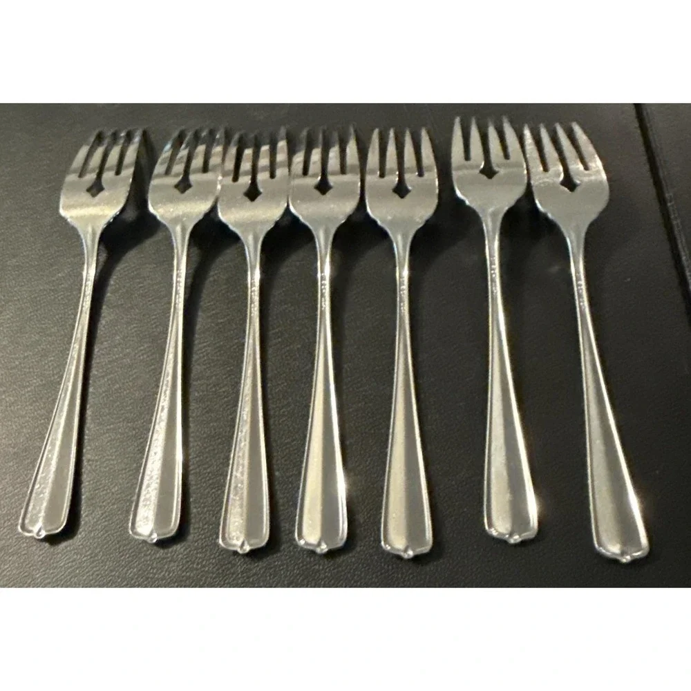 Oneida Gala Impulse Salad Forks Fork Stainless Flatware Silverware Set Of 7